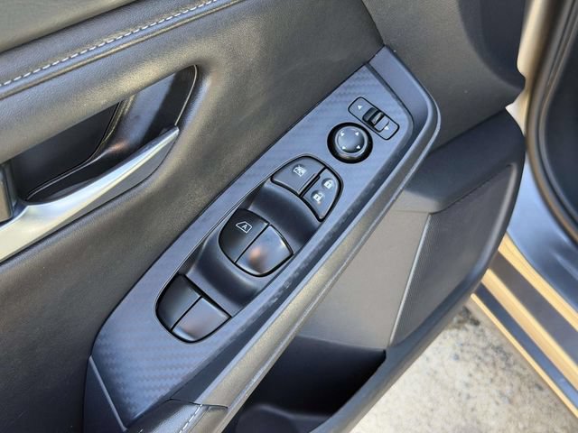 Used 2024 Nissan Sentra SV FWD image 18