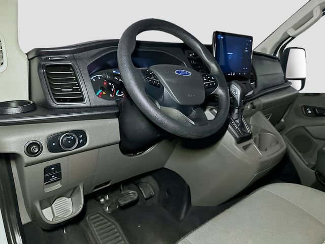Used 2023 Ford Transit 350 XLT image 9