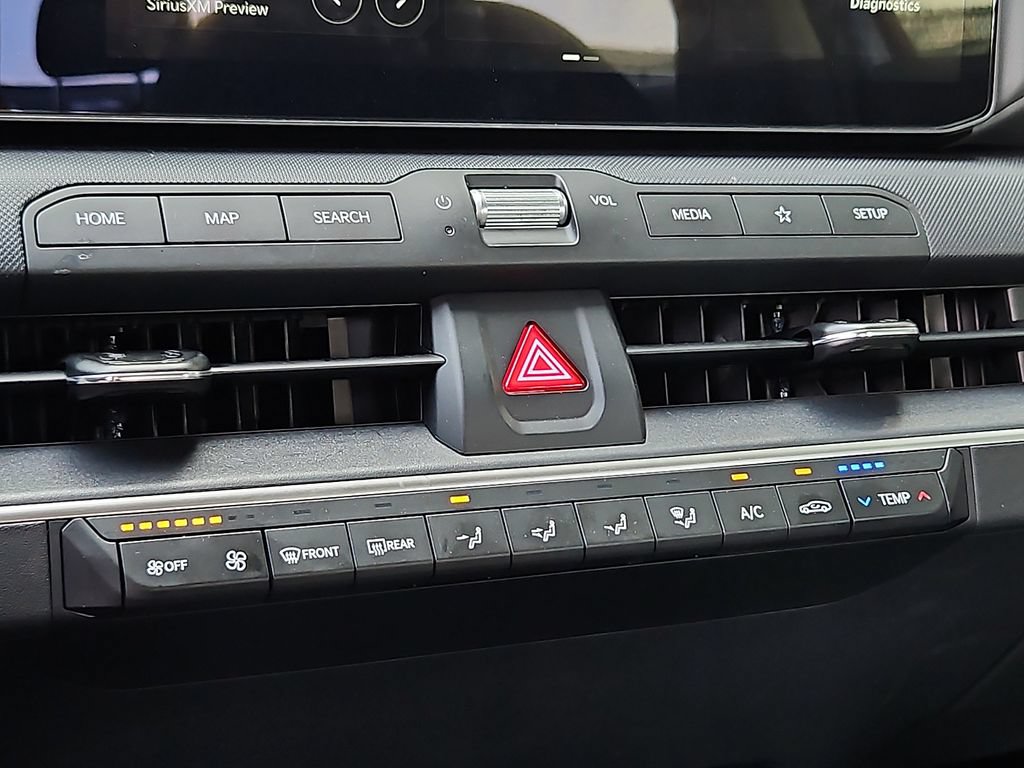 Certified 2025 Kia K4 FWD image 16