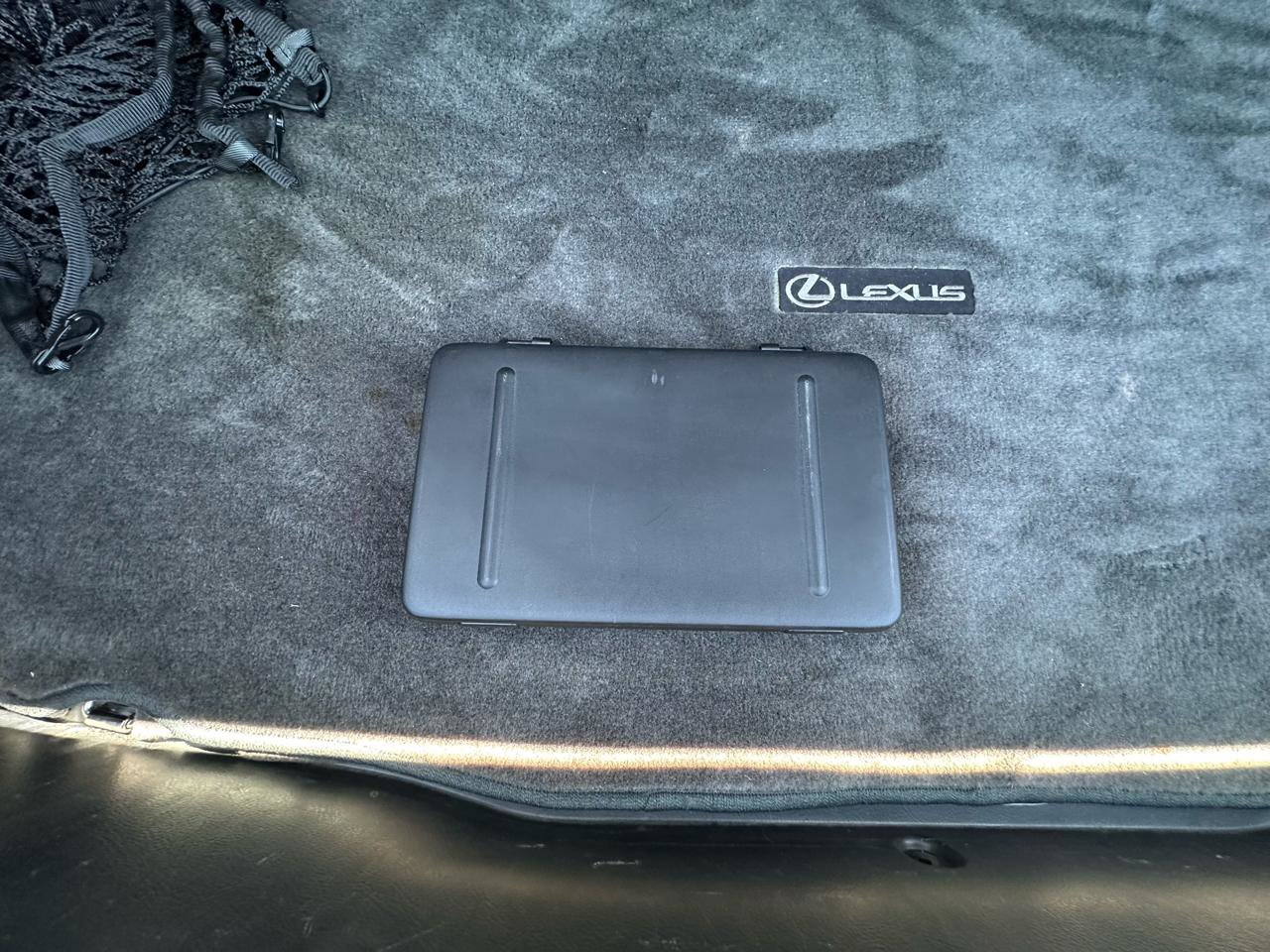 Used 2004 Lexus LS 430 Sedan RWD image 39