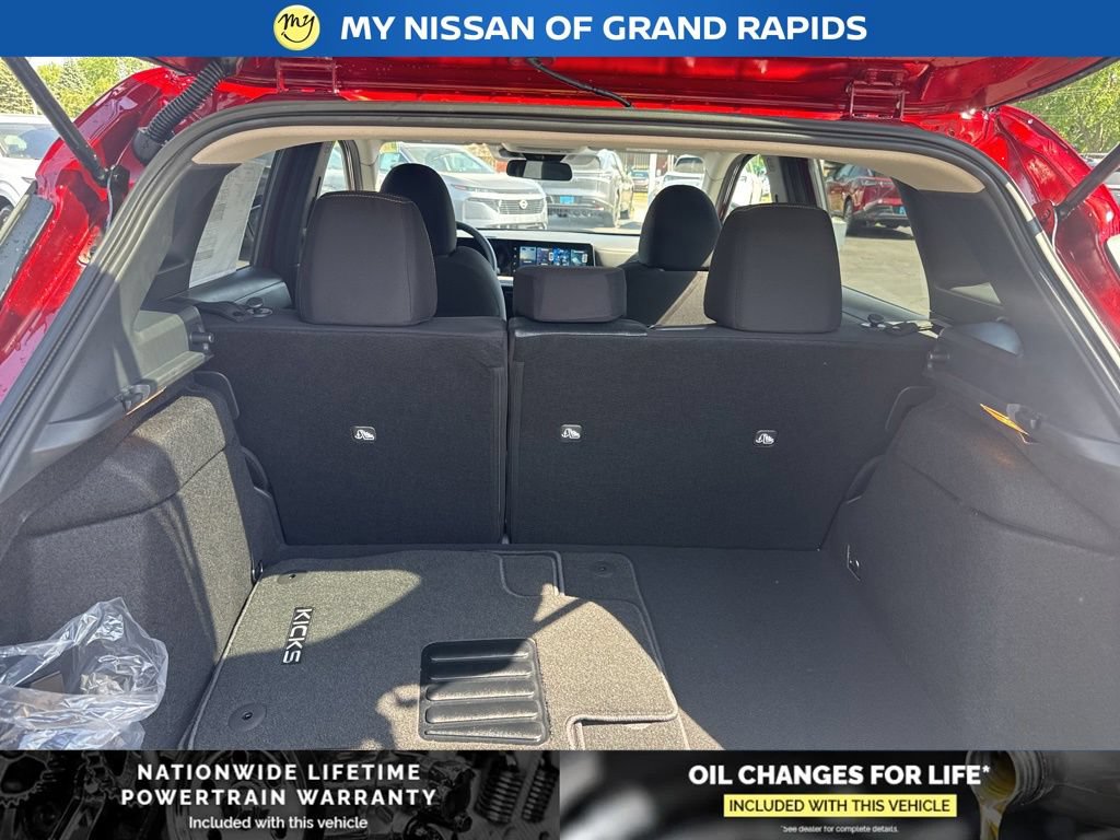 New 2026 Nissan Kicks SV w/ Cold Weather Package AWD/4WD image 9