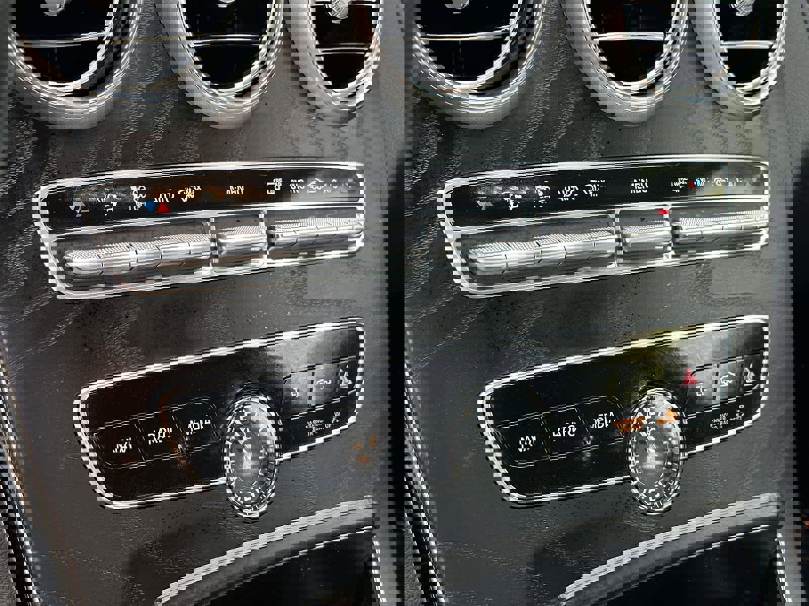 Used 2021 Mercedes-Benz C 300 4MATIC Sedan image 25