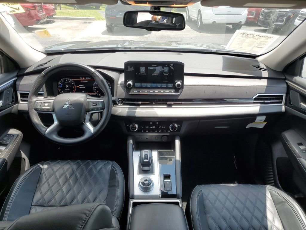 Used 2023 Mitsubishi Outlander SEL image 14