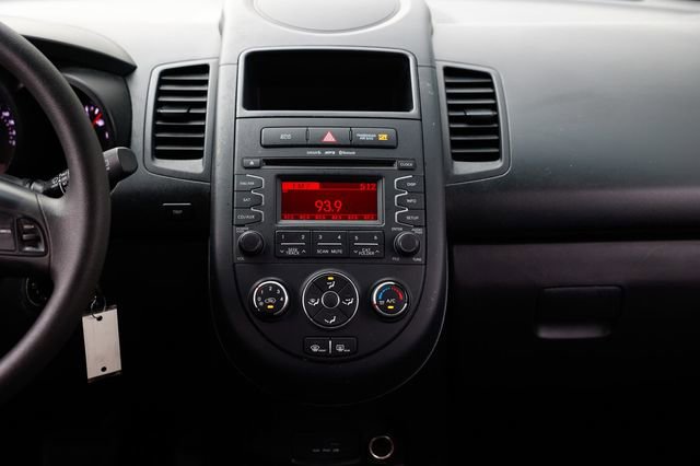 Used 2013 Kia Soul image 35
