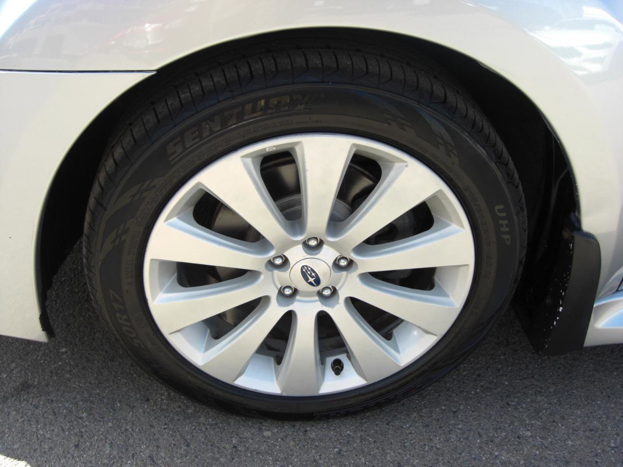 Used 2012 Subaru Legacy 2.5i Limited image 4