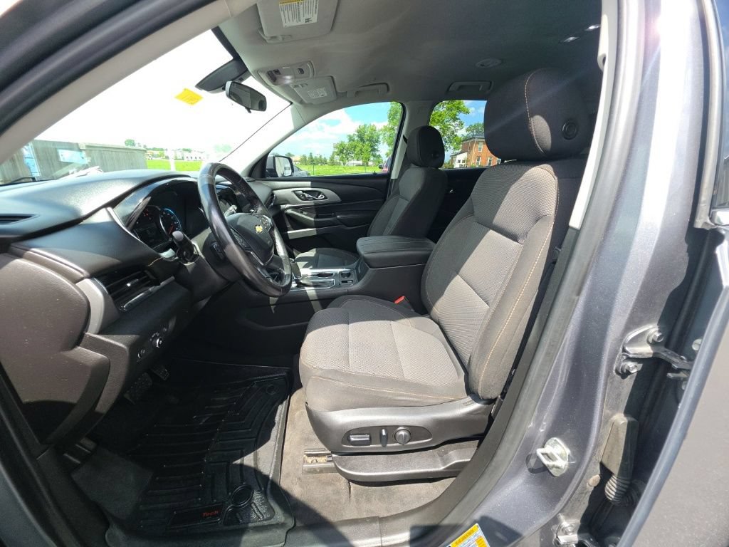 Used 2019 Chevrolet Traverse LT AWD/4WD image 14