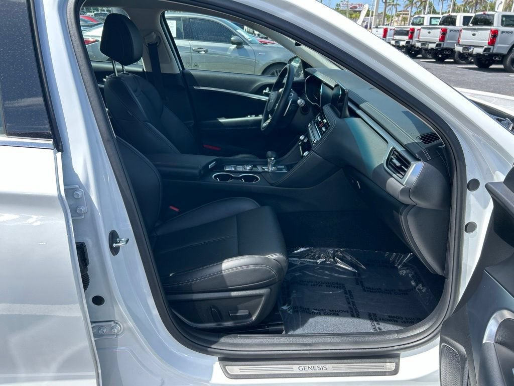 Used 2026 Genesis G70 2.5T RWD image 37