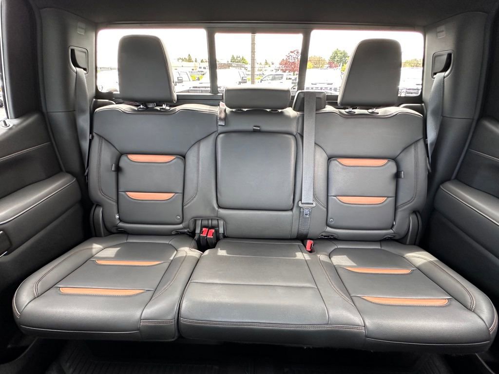 Used 2021 GMC Sierra 1500 AT4 w/ AT4 Value Package AWD/4WD image 29