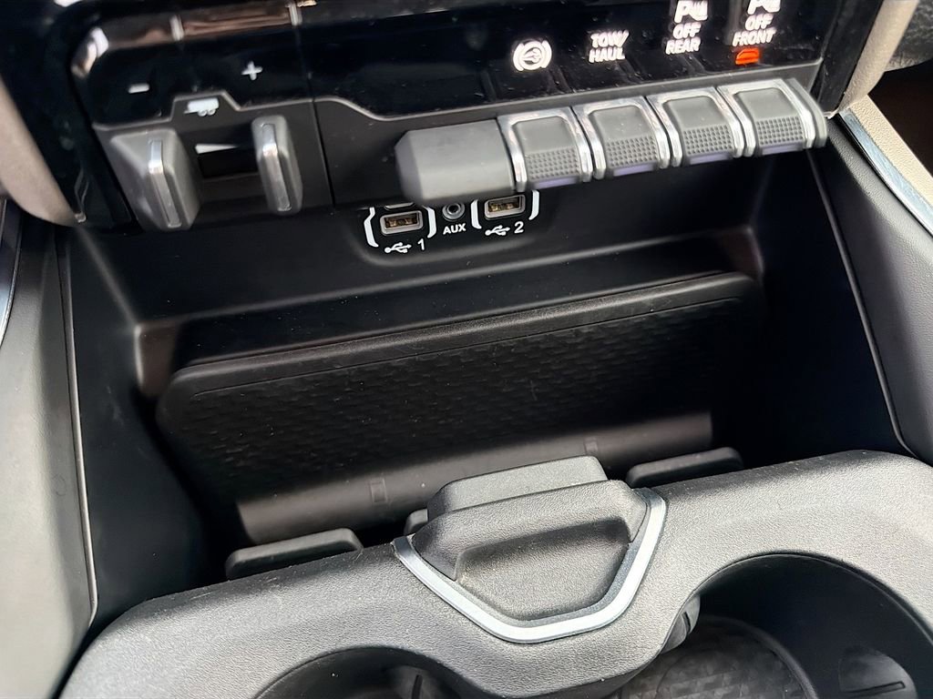 Used 2024 RAM 2500 Laramie image 30