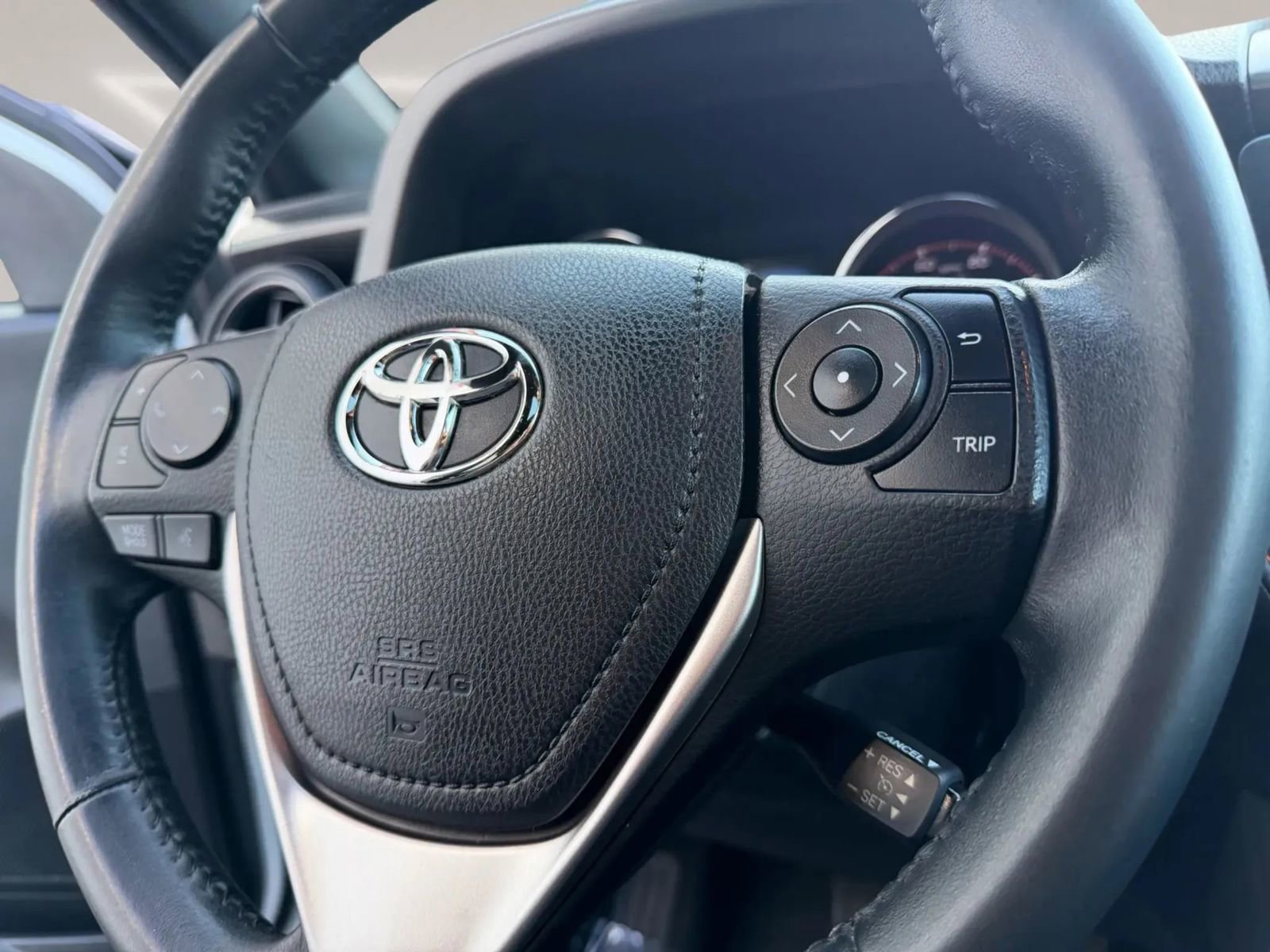 Used 2016 Toyota RAV4 SE image 19
