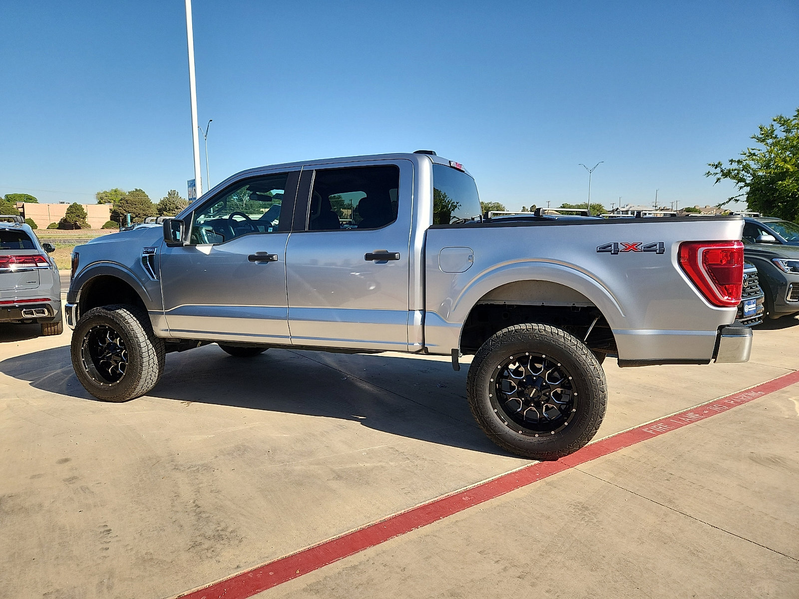 Used 2023 Ford F150 XLT image 4