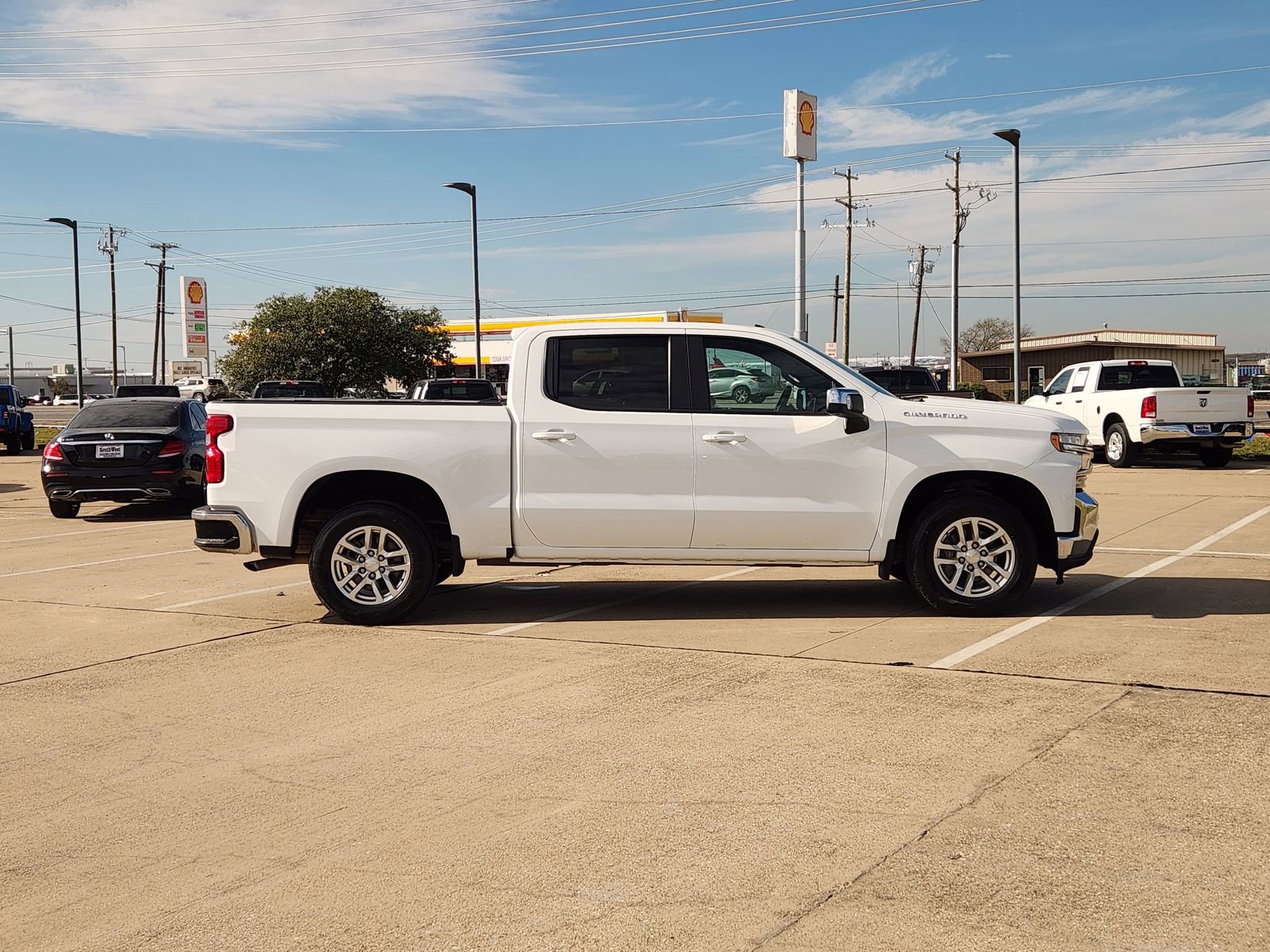 Used 2021 Chevrolet Silverado 1500 LT w/ Max Trailering Package image 7