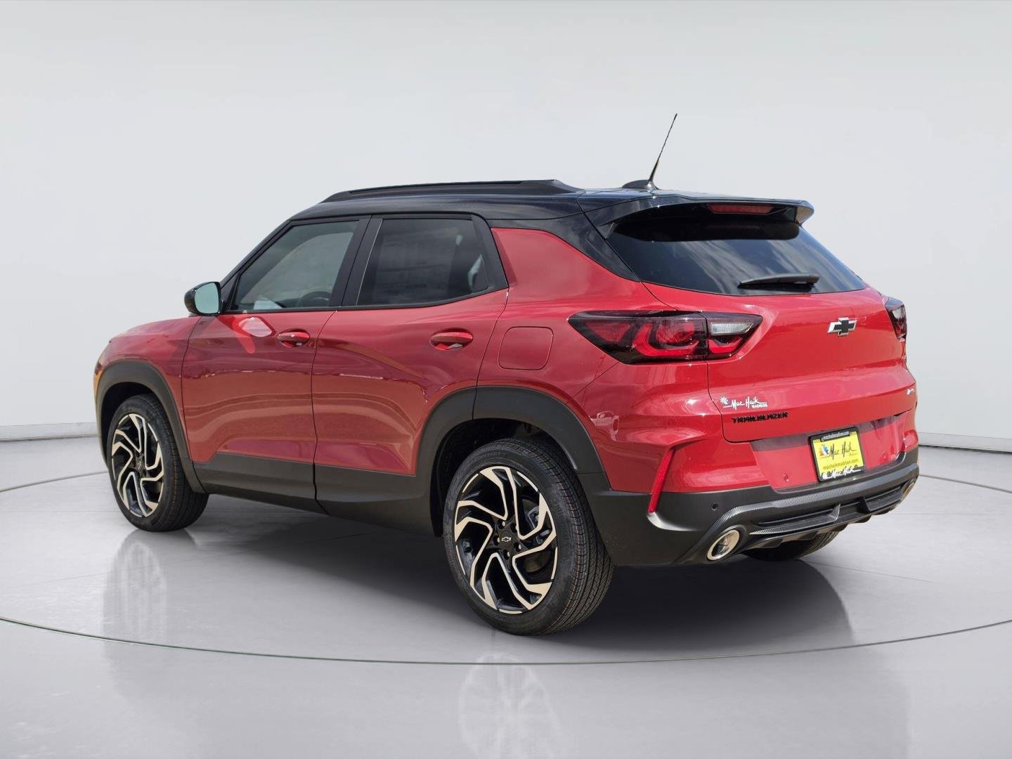 New 2026 Chevrolet TrailBlazer RS w/ Convenience Package FWD image 7