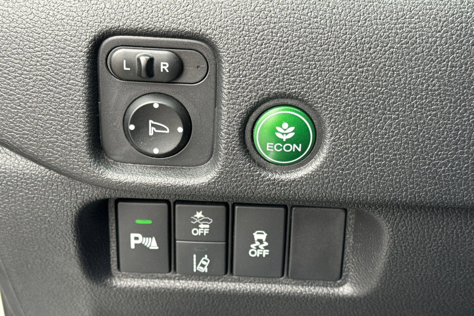 Used 2020 Honda Pilot Touring image 36