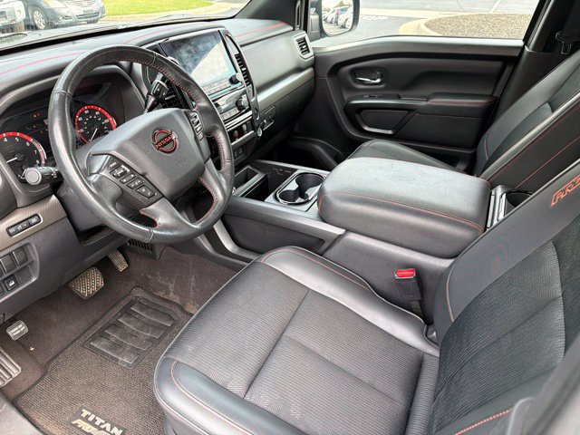 Used 2023 Nissan Titan PRO-4X AWD/4WD image 12