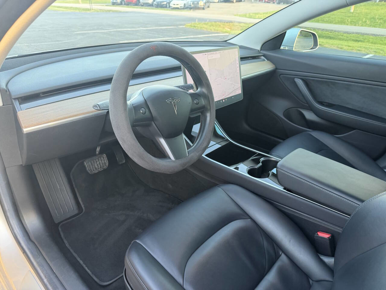 Used 2018 Tesla Model 3 Long Range RWD image 13
