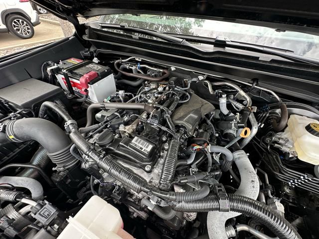 Certified 2024 Toyota Tacoma Limited w/ Limited Package (LT) AWD/4WD image 30