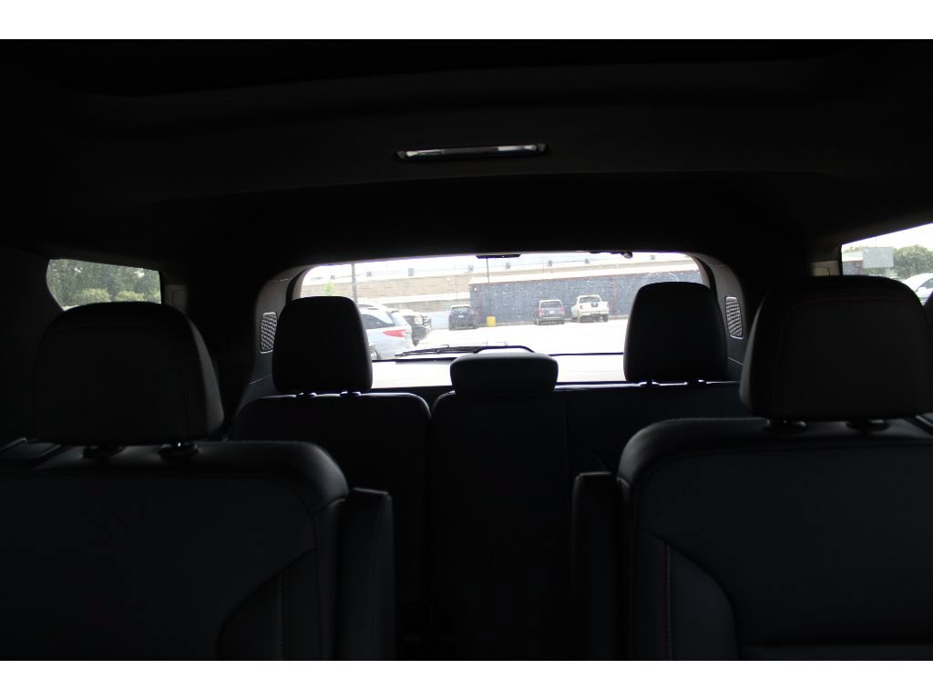 New 2026 Chevrolet Traverse Z71 w/ Driver Confidence Package AWD/4WD image 16