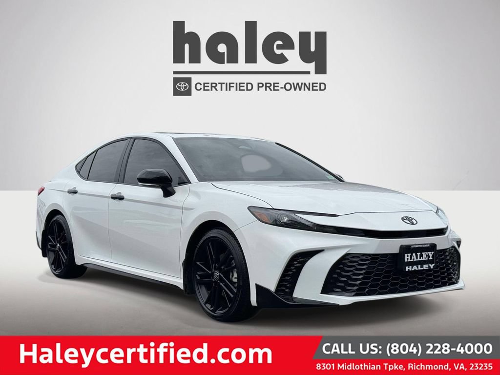 Used 2026 Toyota Camry Hybrid w/ Convenience Package