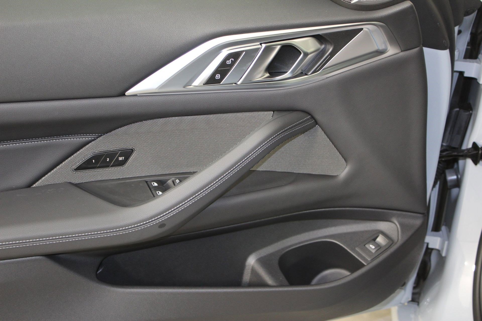 New 2026 BMW 430i Coupe w/ M Sport Package RWD image 21