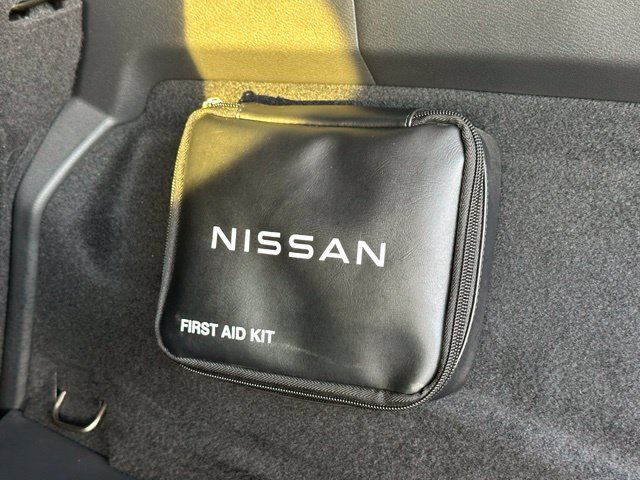 Used 2023 Nissan Rogue SL AWD/4WD image 18