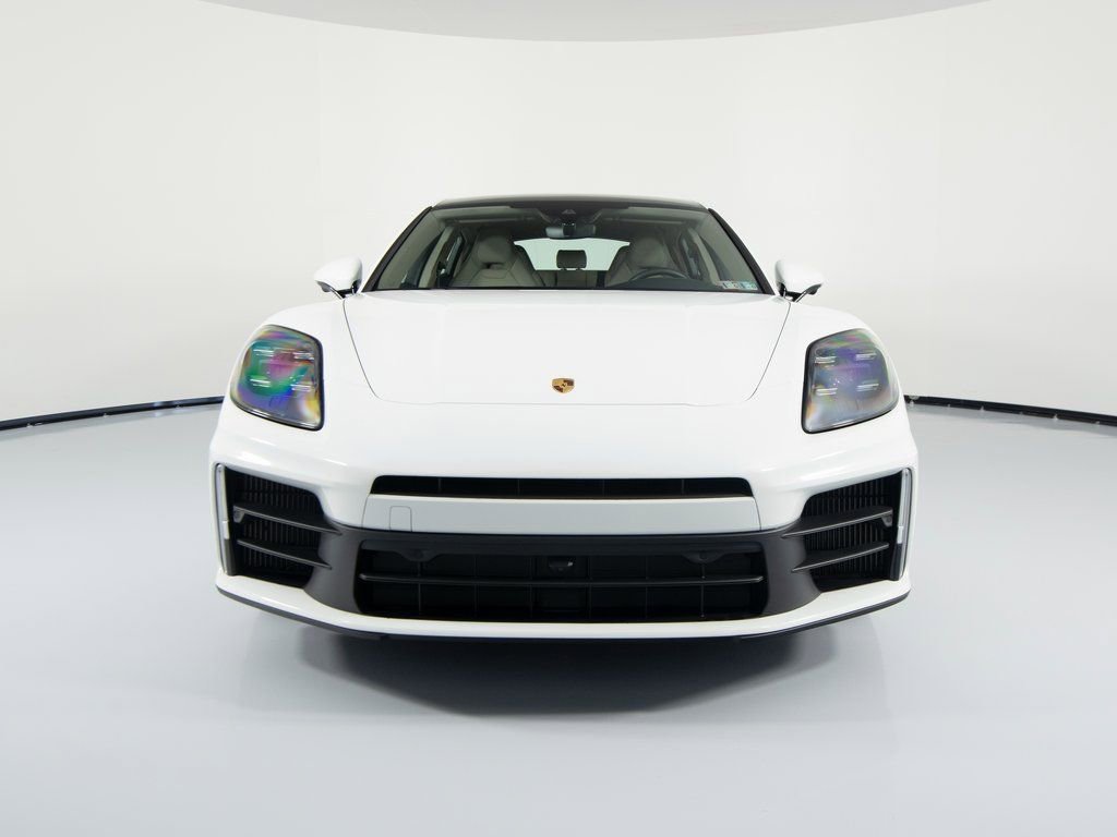 Certified 2025 Porsche Panamera 4 image 13