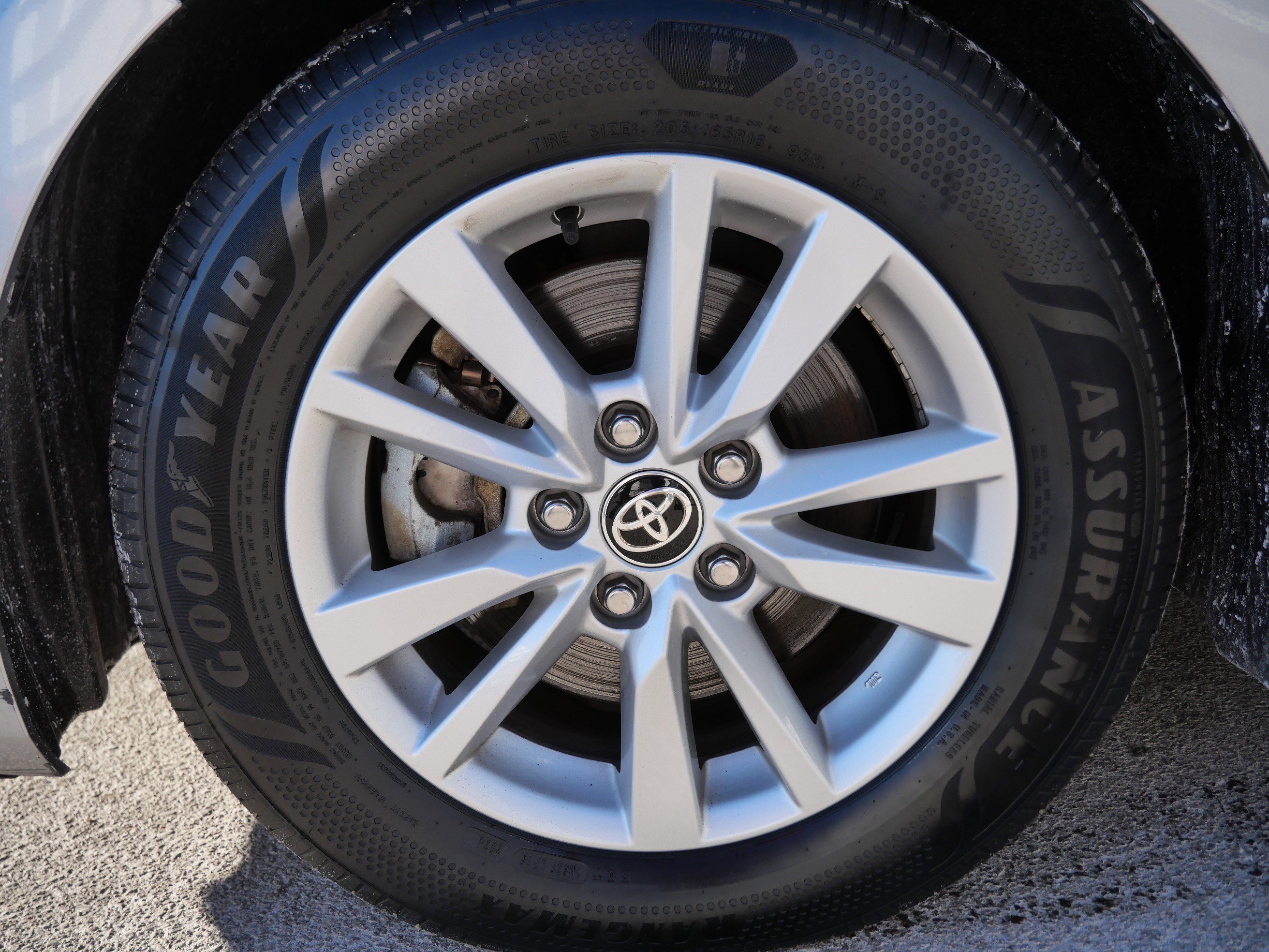 Certified 2025 Toyota Camry LE image 16