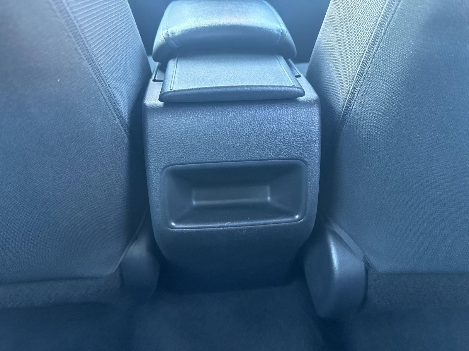 Used 2022 Toyota Corolla SE w/ Carpet Mat Package (TMS) image 23