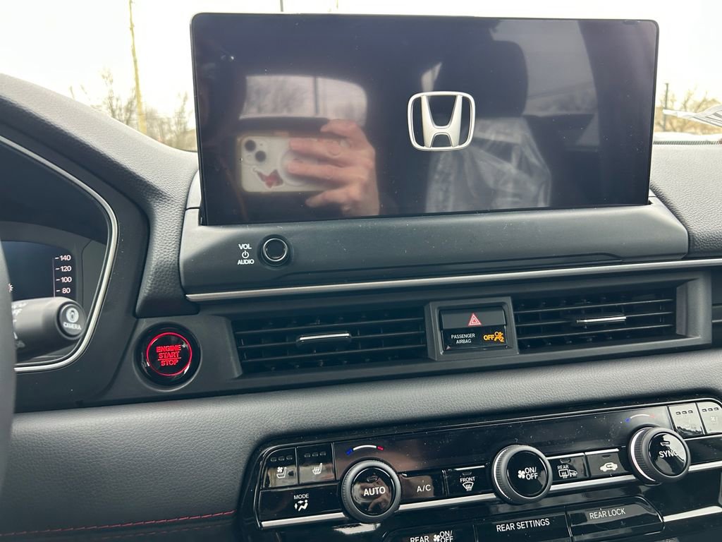 New 2026 Honda Pilot Black Edition image 24