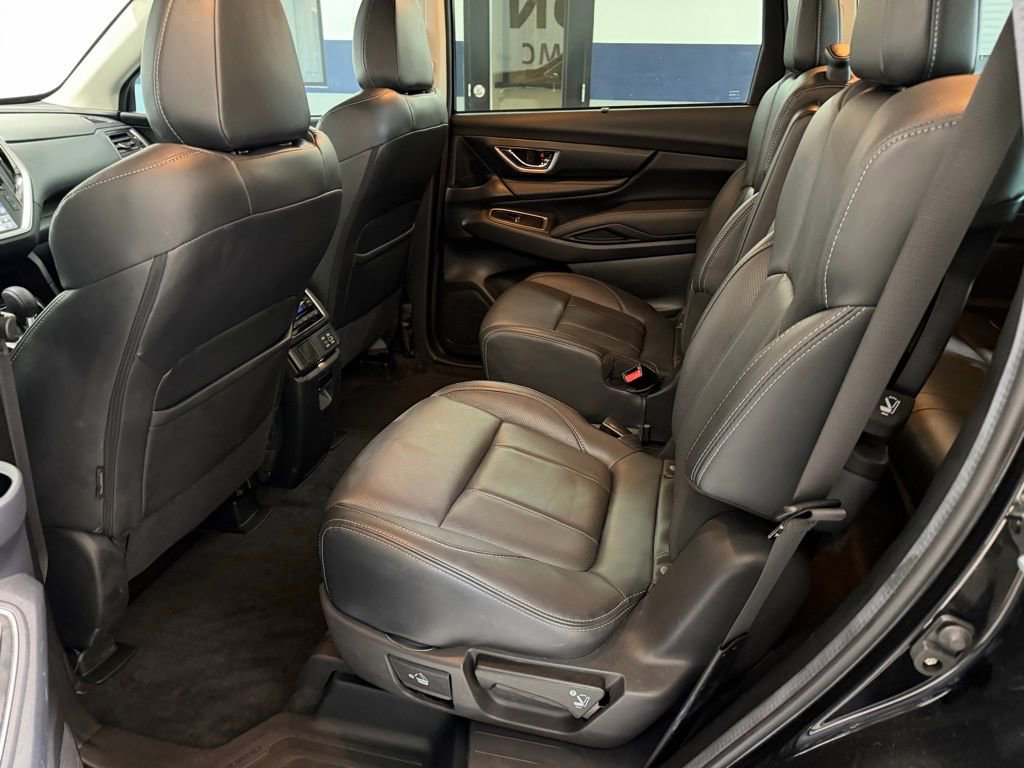 Used 2024 Subaru Ascent Limited AWD/4WD image 30