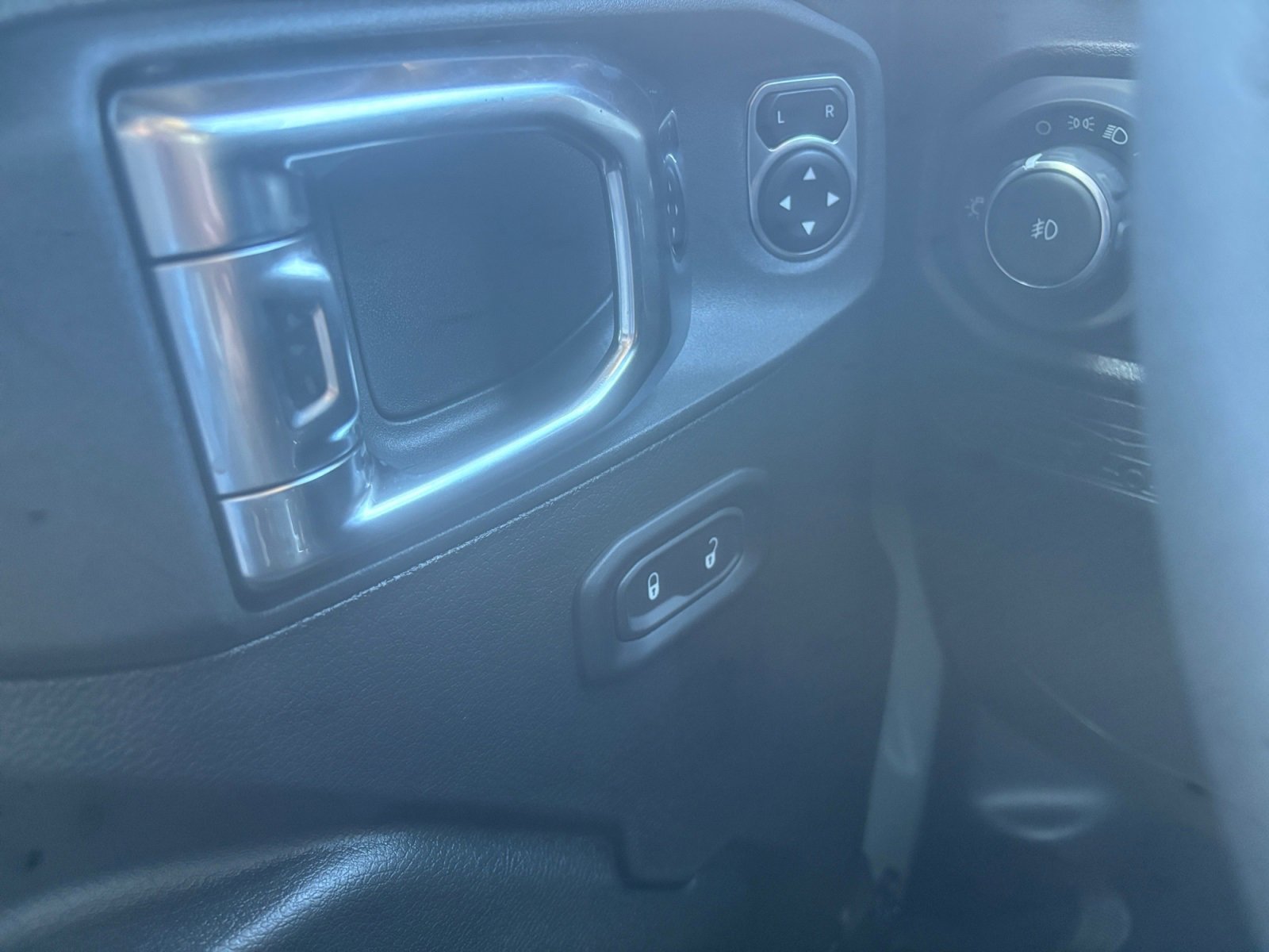 New 2026 Jeep Wrangler Sport S image 20