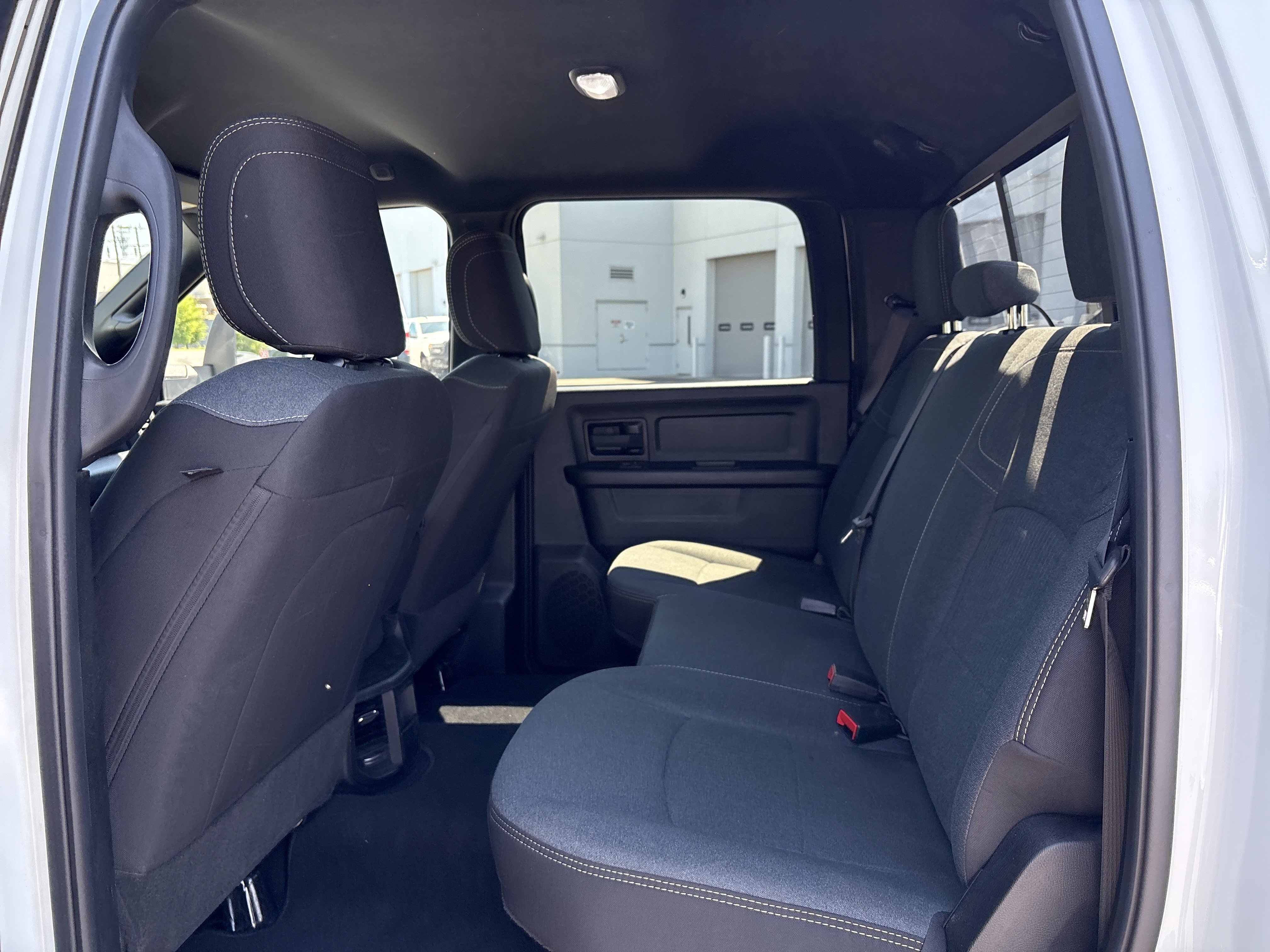 Certified 2024 RAM 3500 Tradesman w/ Chrome Appearance Group AWD/4WD image 32