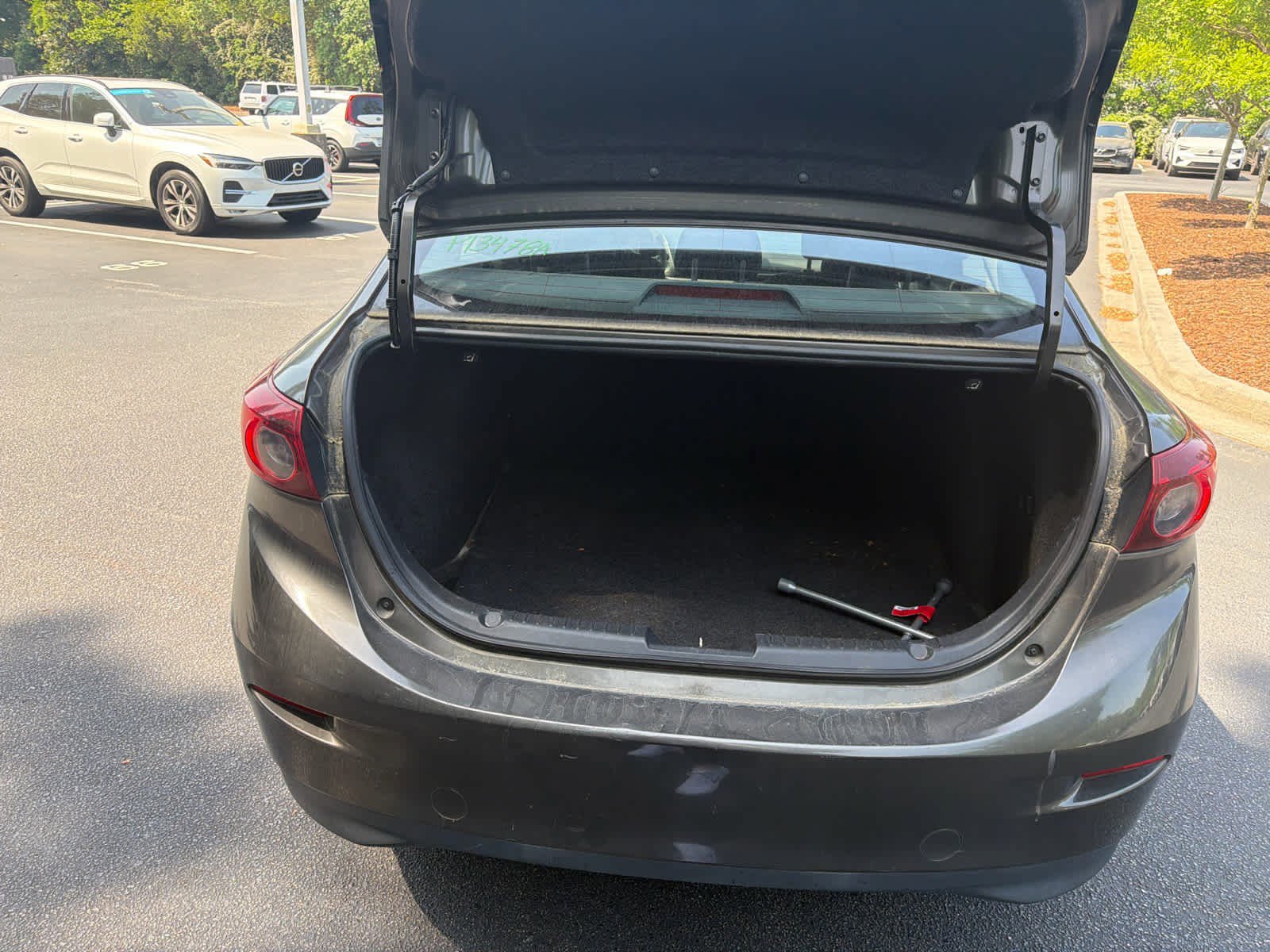 Used 2014 MAZDA MAZDA3 i Sport FWD image 23