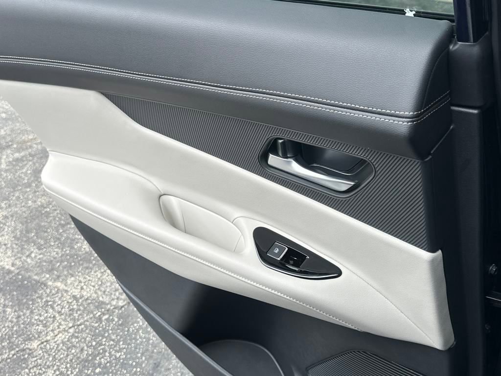 New 2025 Nissan Murano SL image 15