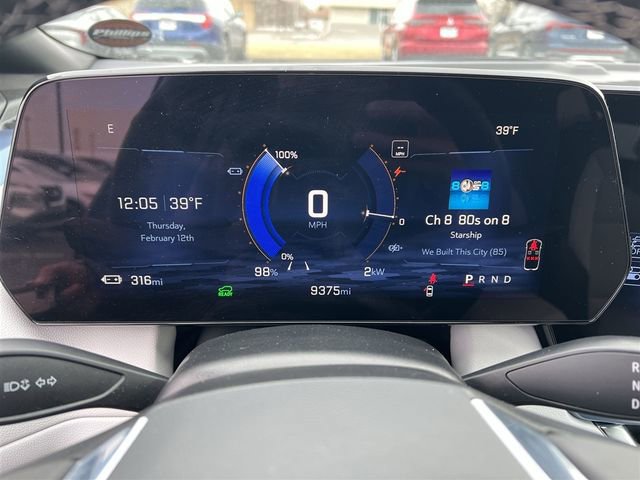 Certified 2025 Chevrolet Equinox EV LT image 12