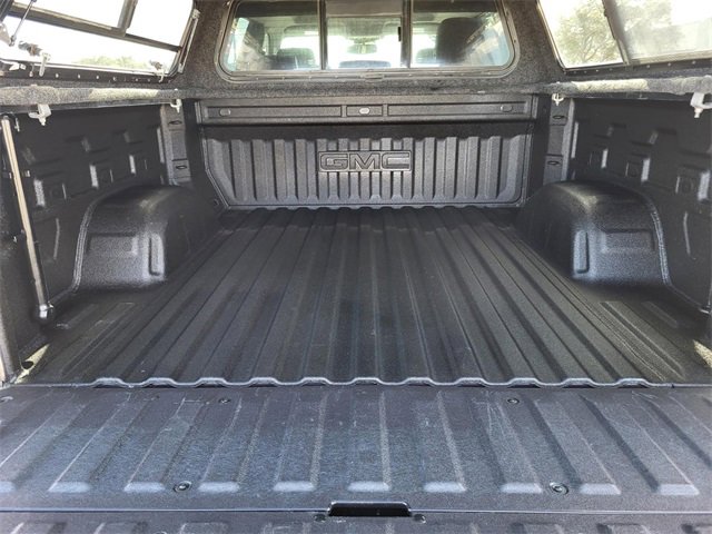 Used 2022 GMC Sierra 1500 SLT image 17