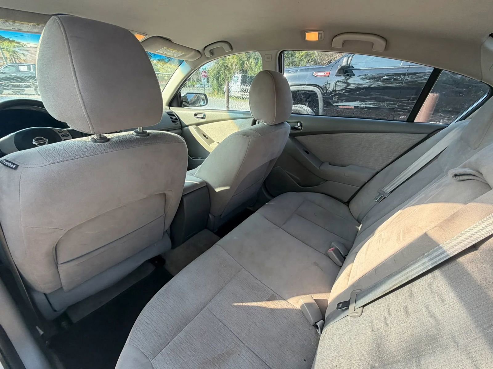 Used 2011 Nissan Altima 2.5 S image 10