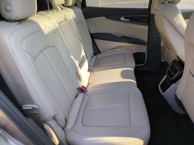 Used 2020 Lincoln Nautilus Reserve w/ Equipment Group 201A FWD image 33