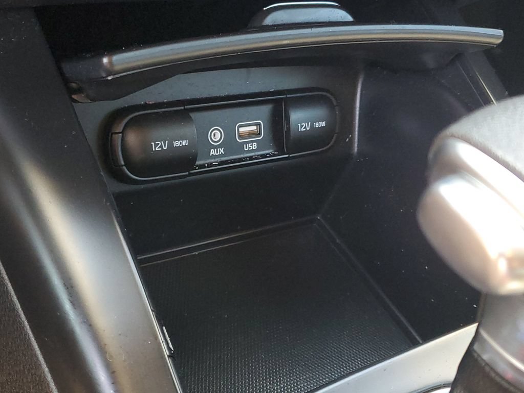 Used 2019 Kia Sorento FWD image 18