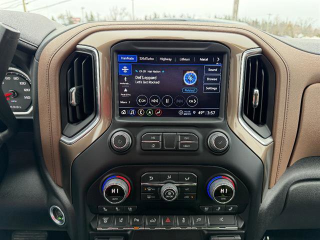 Used 2022 Chevrolet Silverado 3500 High Country image 63