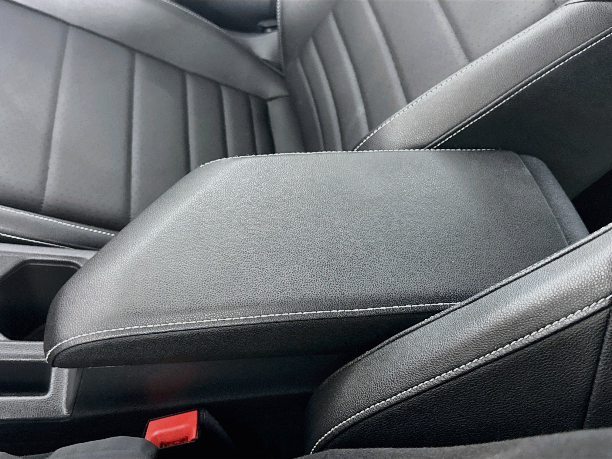 Used 2024 Volkswagen Jetta SE FWD image 18