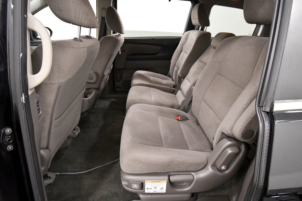 Used 2016 Honda Odyssey SE image 15