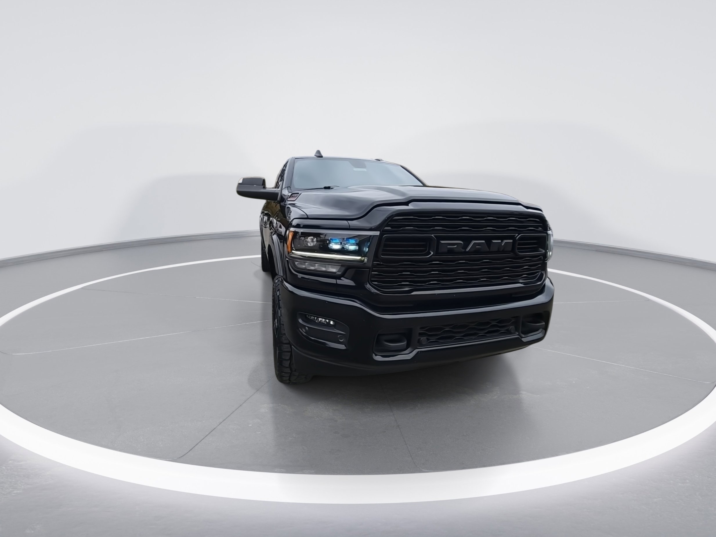 Certified 2022 RAM 2500 Limited w/ Night Edition image 3