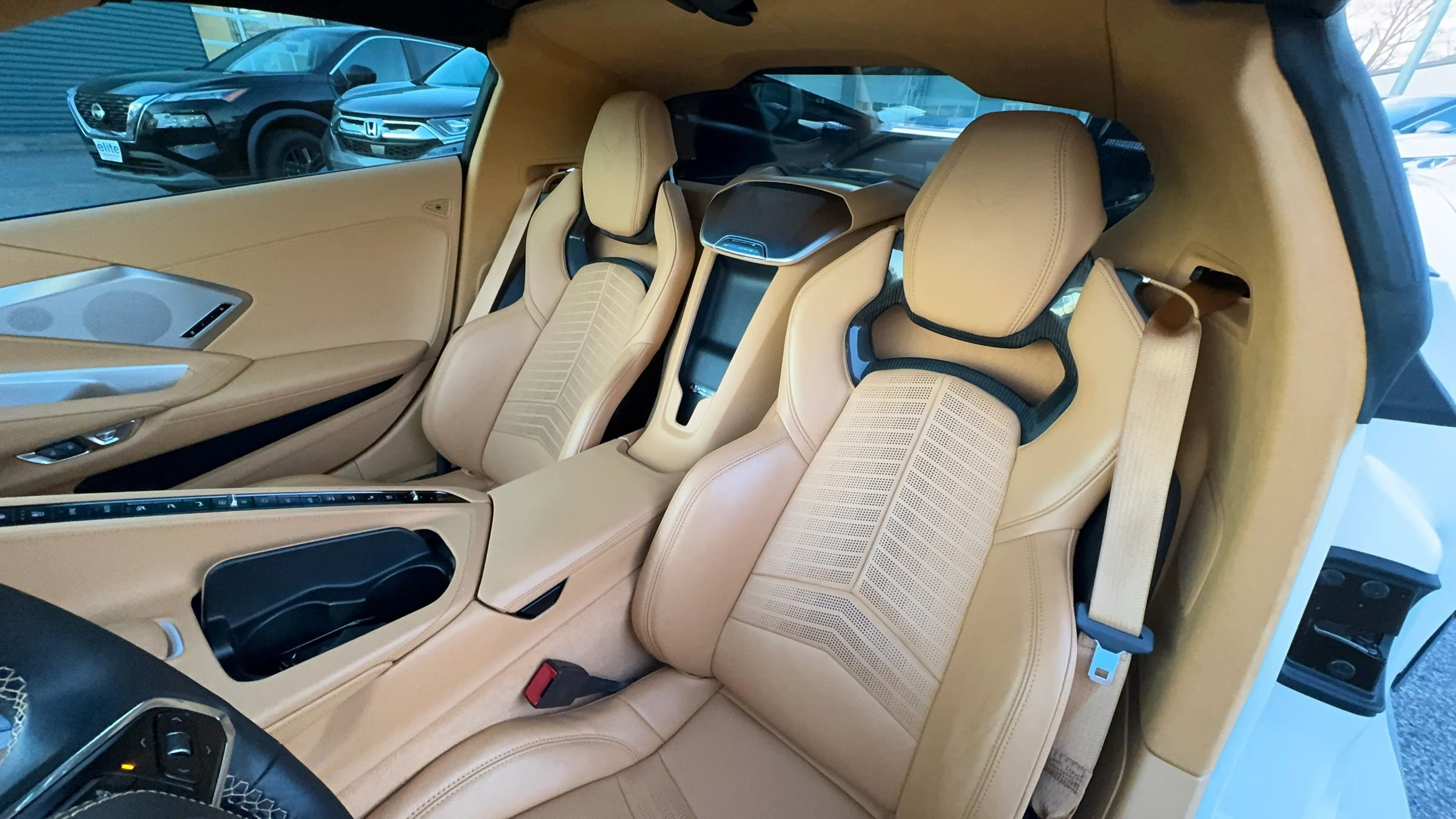 Used 2020 Chevrolet Corvette Stingray Premium Cpe w/ 3LT Preferred Equipment Group image 21