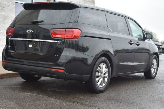 Used 2019 Kia Sedona LX image 14