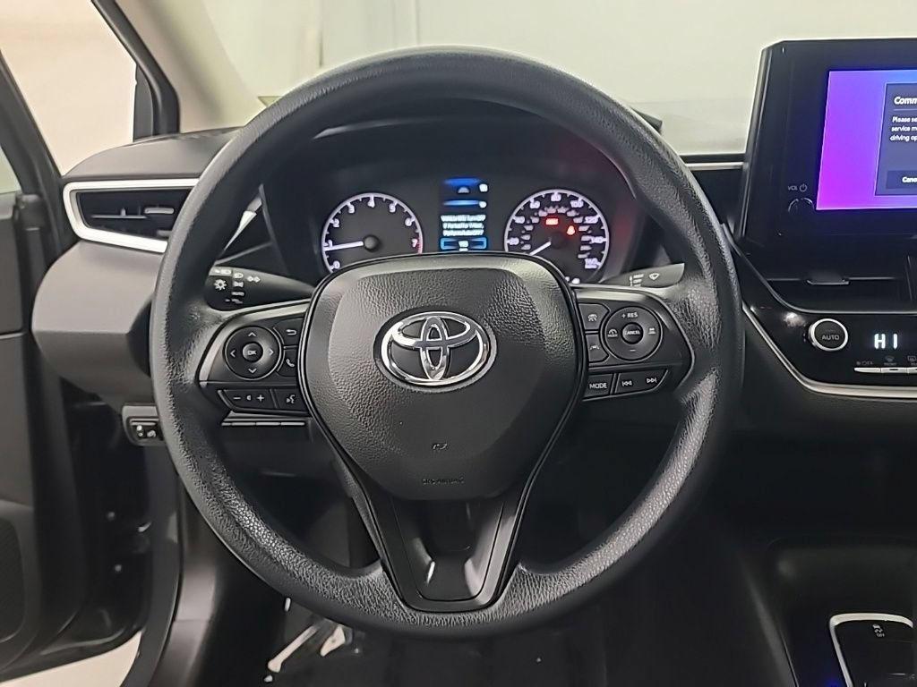 Used 2024 Toyota Corolla LE w/ LE Convenience Package FWD image 32