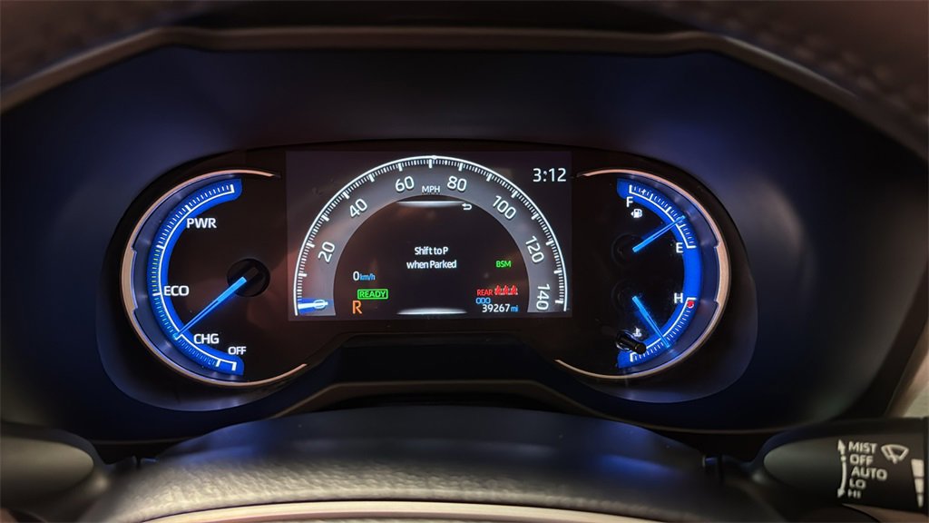 Used 2020 Toyota RAV4 Limited image 34