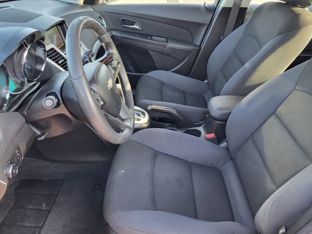 Used 2015 Chevrolet Cruze LT FWD image 12