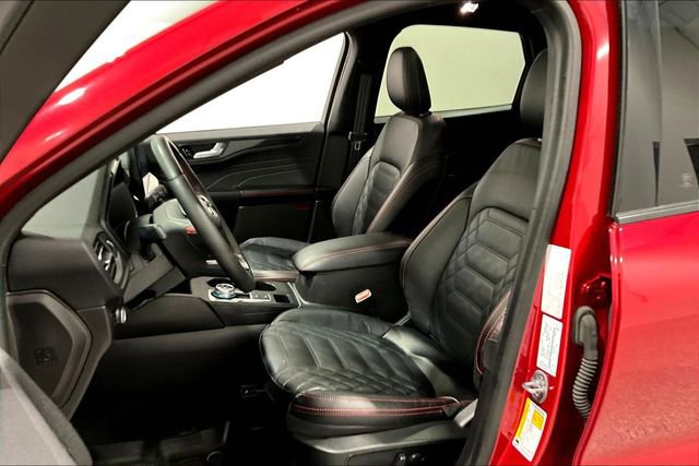 Used 2023 Ford Escape ST-Line Elite w/ Premium Technology Package image 22