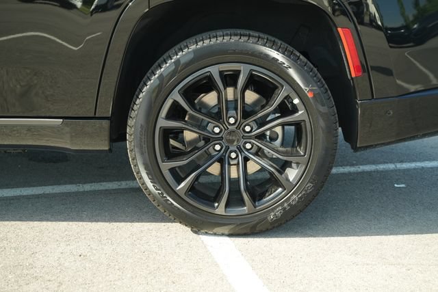 New 2026 Jeep Grand Wagoneer Summit AWD/4WD image 51